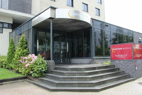 Внешний вид отеля Bastion Hotel Dordrecht Papendrecht в Дордрехте, фото 1