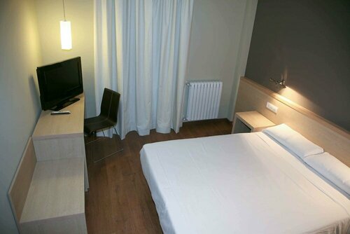 Гостиница Hotel 280 Zaragoza