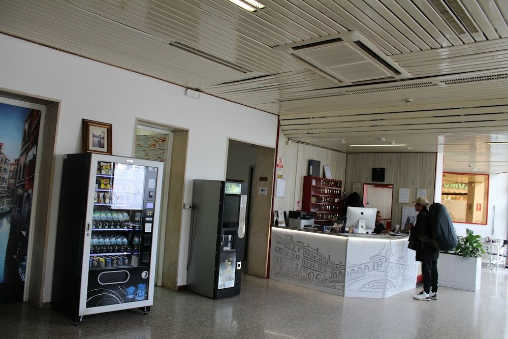 Фото Hotel Colombo