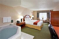 Фото Holiday Inn Express Pittsburgh-Bridgeville, an Ihg Hotel