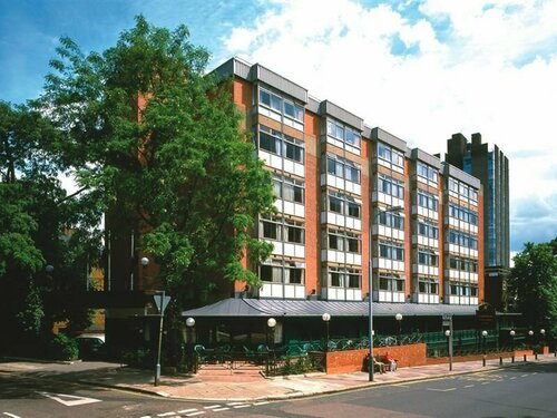 Гостиница Hampstead Britannia Hotel в Лондоне