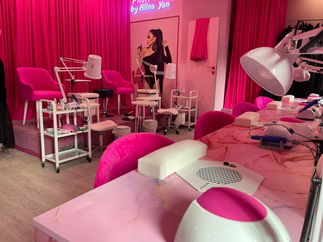 I Love Nails by Alina Yan
