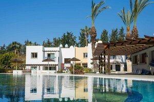 Гостиница Paphos Gardens Holiday Resort