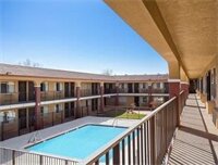 Фото Super 8 by Wyndham Midwest City Ok