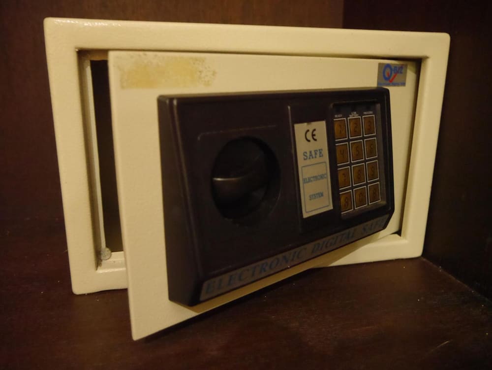 Фото Ampha Place Hotel