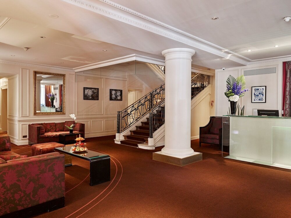 Фото La Trémoille Hotel