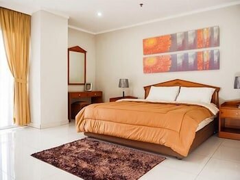 Фото Griya Prapanca Apartment