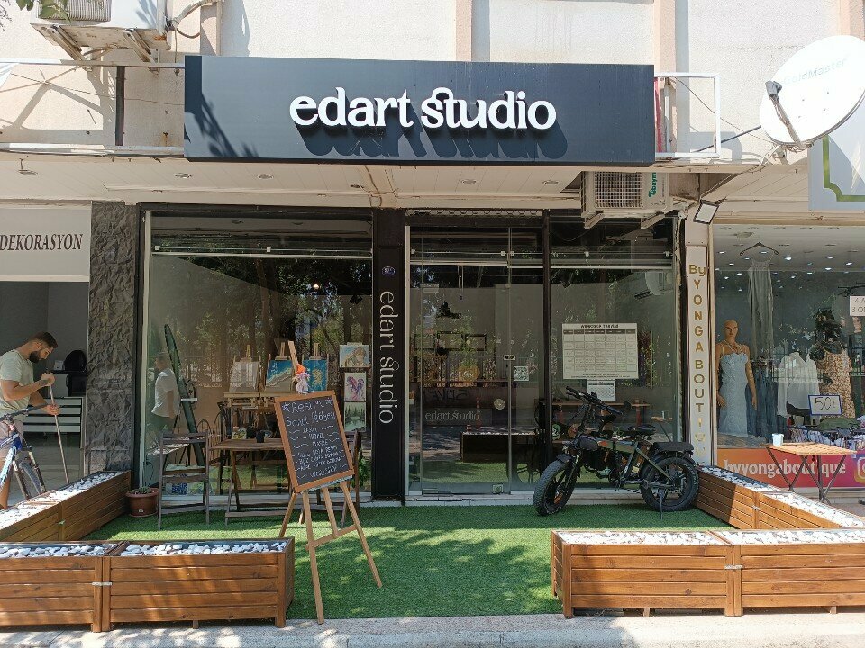 Art workshop Edart Studio, Izmir, photo