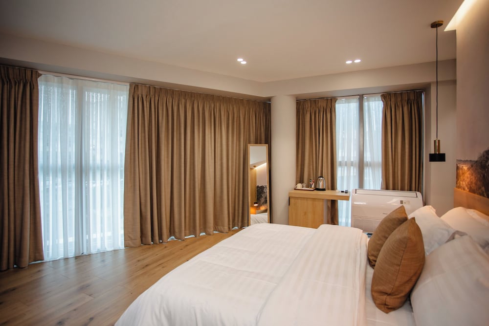 Фото Oro Inn Hotel