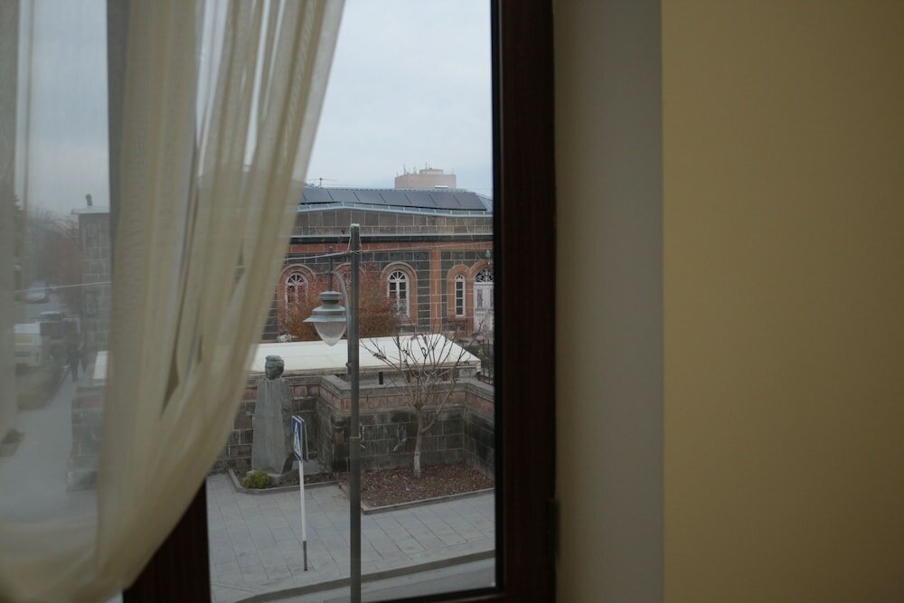 Фото 21 Rooms Hotel