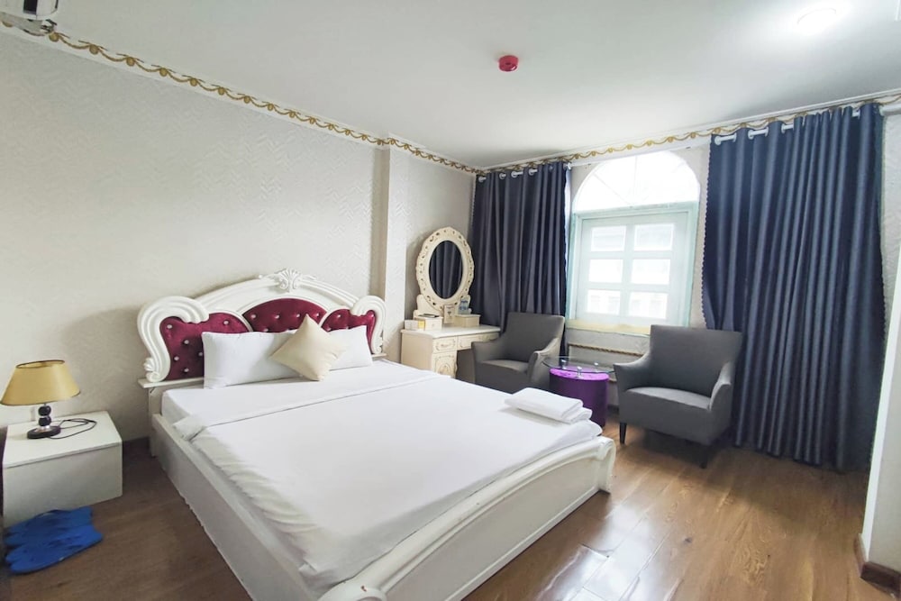 Фото отеля 2