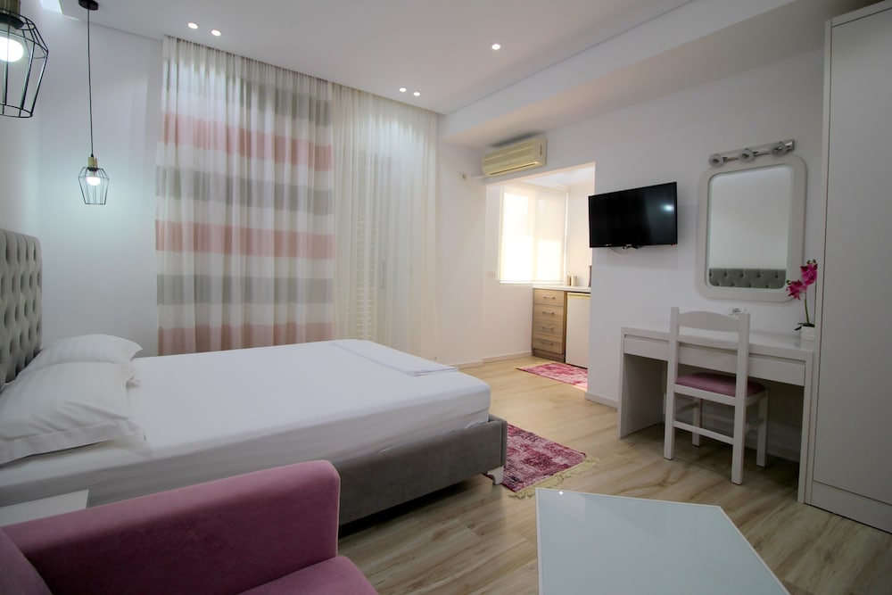 Фото Elena Hotel