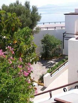 Фото Cretan Village Hotel