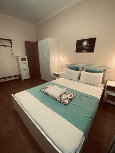 Внешний вид отеля ЭдиРоз в Анапе, фото 2