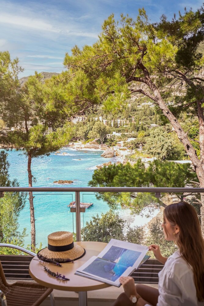 Фото Akrotiri Beach