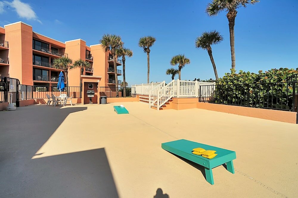 Фото Oceanique Resort by Capital Vacations