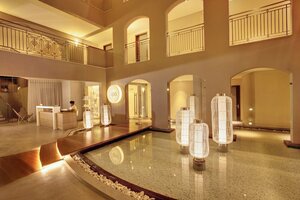 Гостиница The Address Boutique Hotel