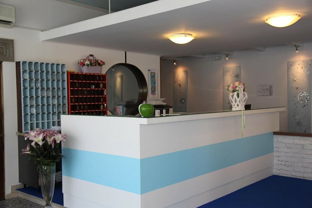 Фото Hotel Pigalle