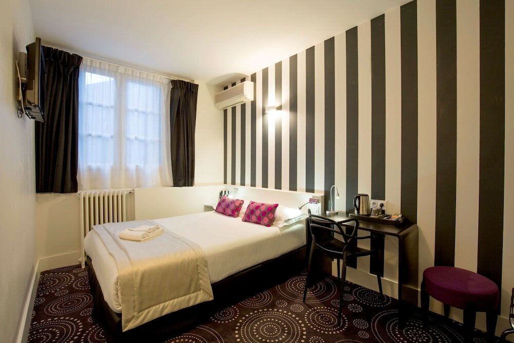Фото Hôtel Raymond 4 Toulouse