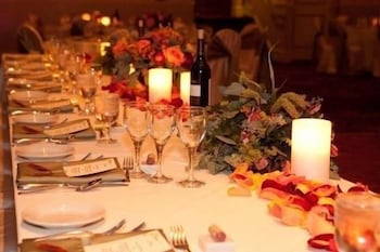 Фото Carleton of Oak Park