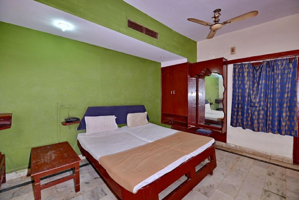 Фото Hotel Aditya Palace