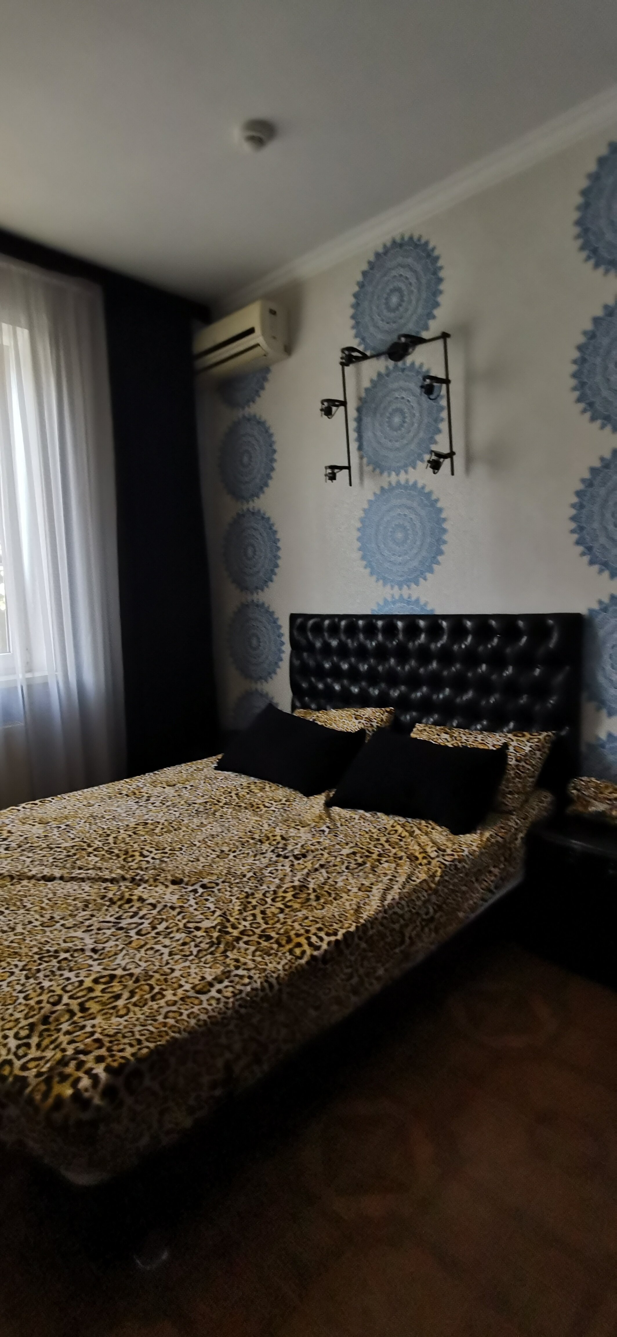 Фото Мартон Лион