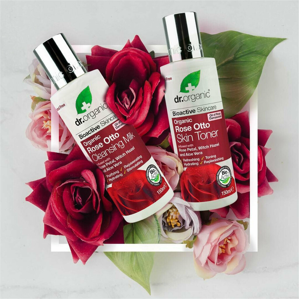 Perfume and cosmetics shop Bellacura, Dubai, photo