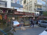 Baklavaci Ozhacilar (İzmir, Karabağlar, İnönü Cad., 179A), producción de pastelería