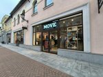 Move (Novoryazanskoye Highway, 8с11) ، ملابس رياضية