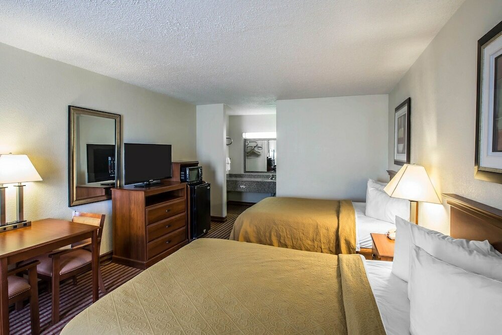 Фото Quality Inn Madison