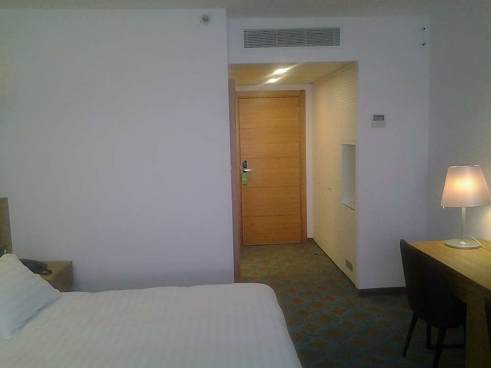 Фото Hotel 7 Arches Jerusalem