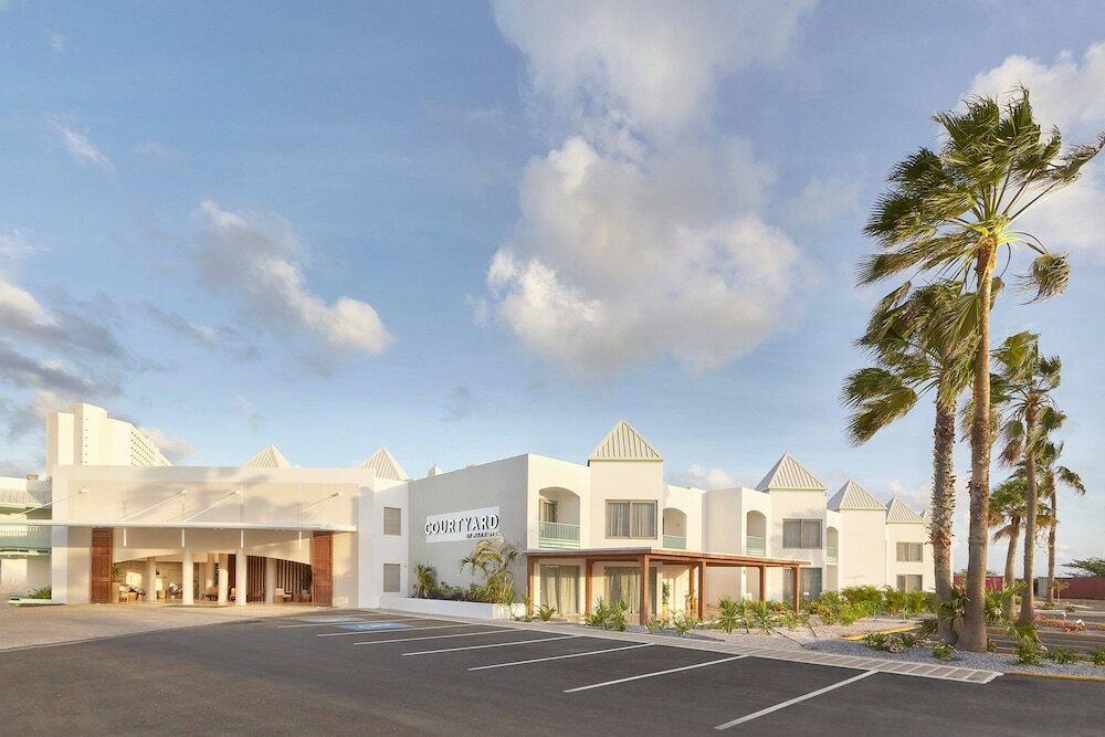 Фото Courtyard by Marriott Aruba Resort