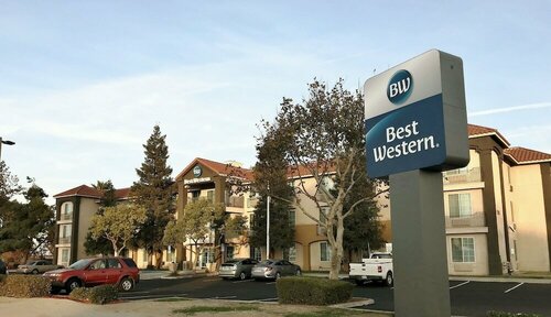 Гостиница Best Western Visalia Hotel в Визалии