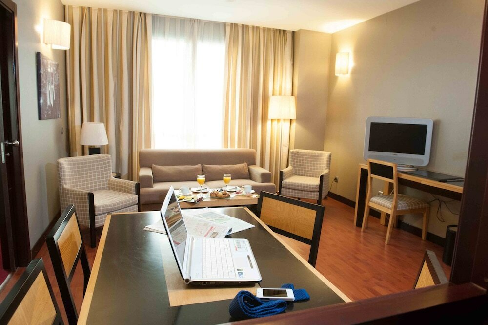 Фото Hotel Sercotel Princesa de Eboli