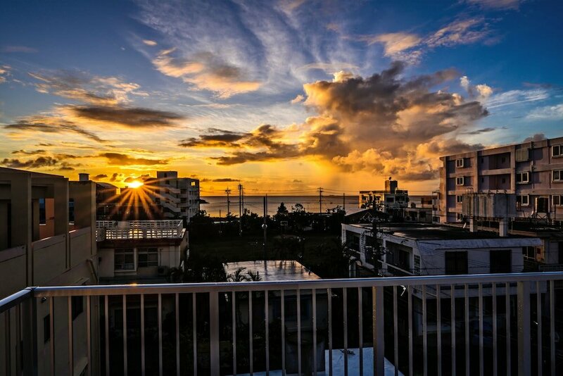 Гостиница Araha Beachway Inn