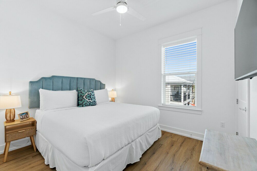 Фото Beach House - Elevated Escape by Phg