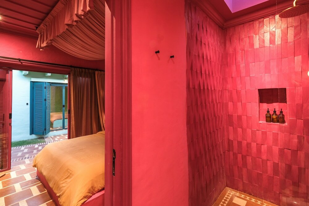 Фото El Barrio Boutique Hotel & Bar