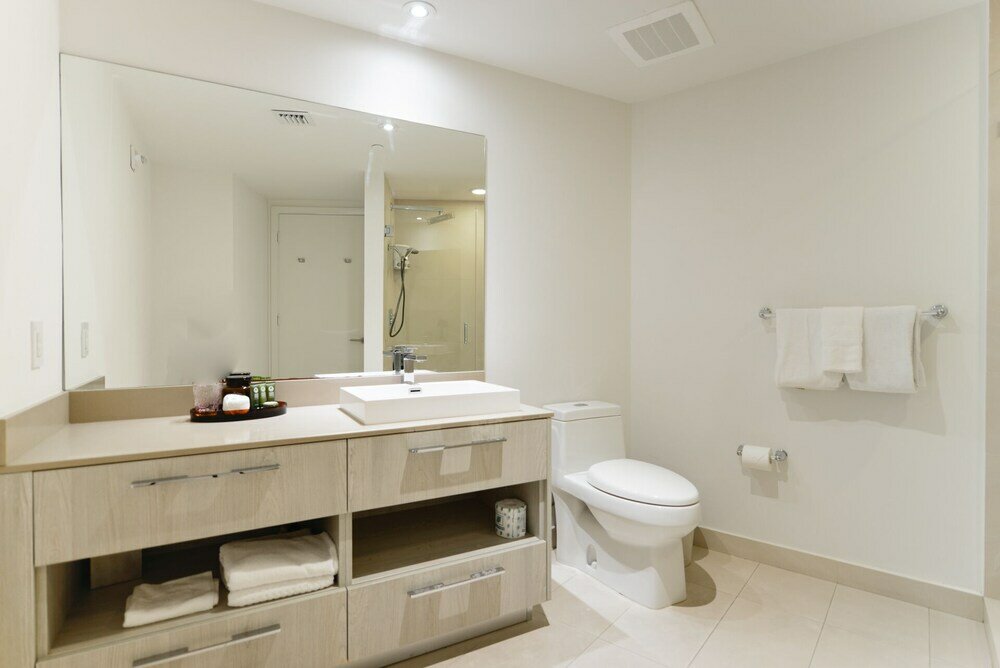 Фото Ocean views from Lux Condo at Hyde Beach