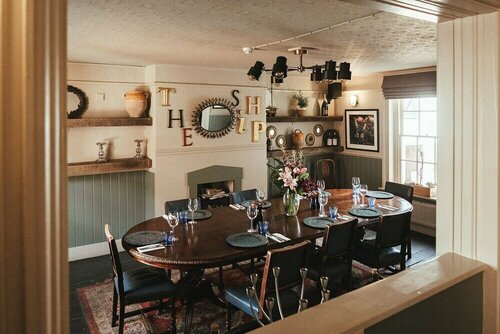 Гостиница The Ship Inn в Рае