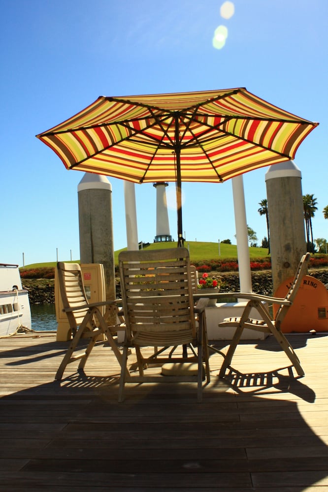 Фото Dockside Boat & Bed Long Beach