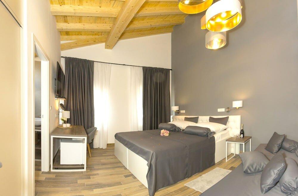 Фото Aspalathos Residence