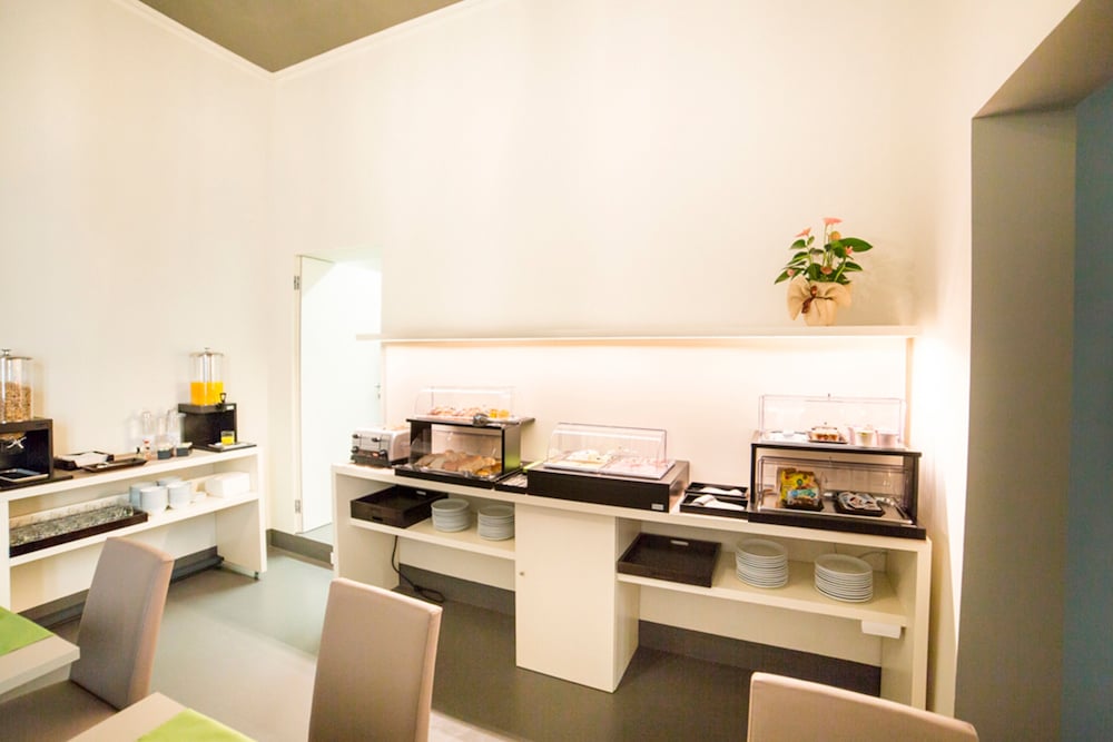 Фото Lucus Exclusive B&b