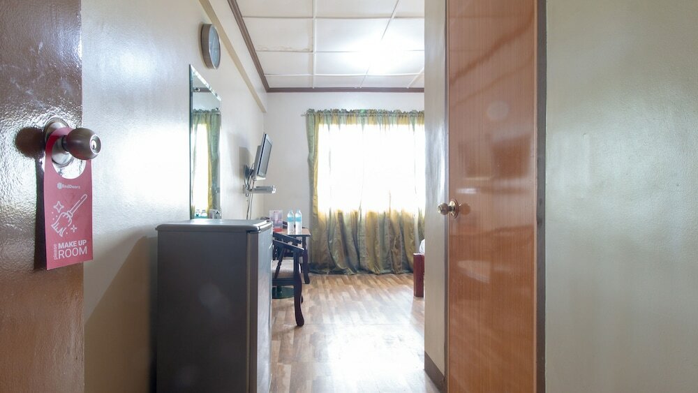 Фото RedDoorz near Peoples Park Tagaytay