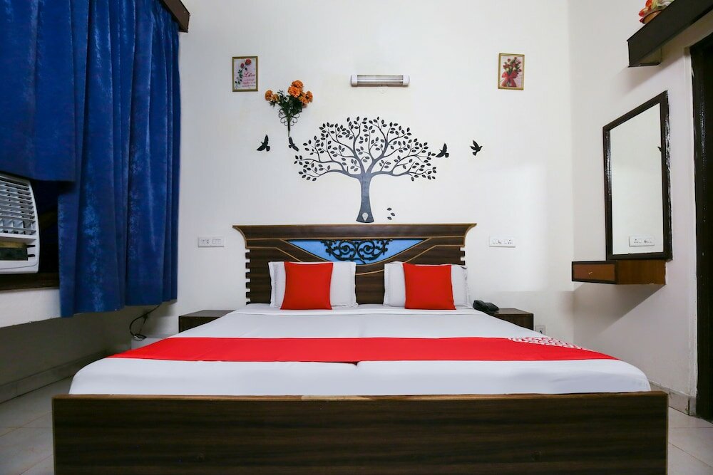 Фото Oyo 4601 City Plaza