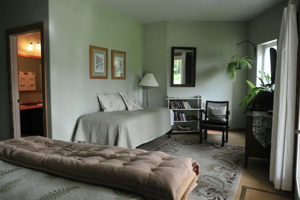 Фото Lucky Mud Inn and Disc Golf Resort