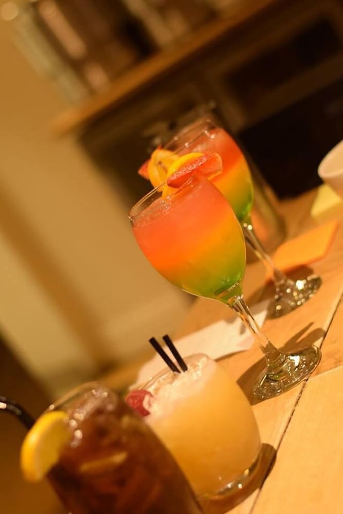 Фото The Coffee House Hotel