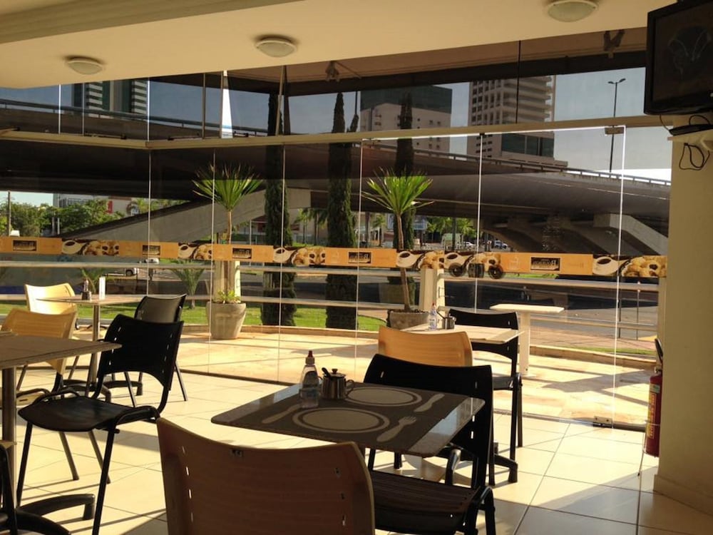 Фото Uberpalace Hotel