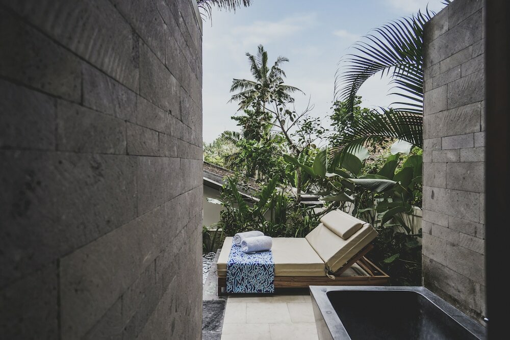 Фото Amora Ubud Boutique Villas