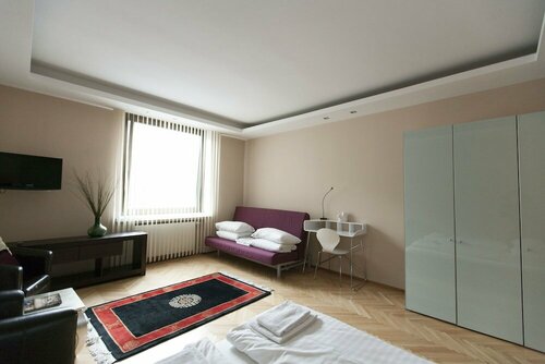 Гостиница Heart of Vienna Opera House Studio в Вене