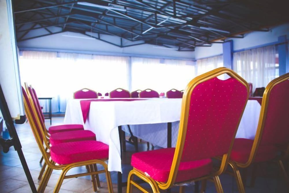 Фото Gemco Lodge